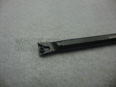 皇冠信誉】螺钉式内孔数控车刀杆S1006K-STFBR06小孔径车刀杆搪刀