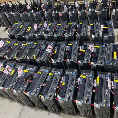 《议价商品》台达伺服电机：MODEL:ECMA-C20401GS