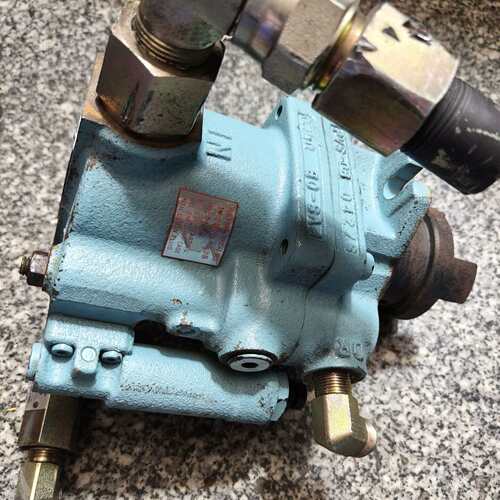 《议价商品》Daesung-Nachi柱塞泵，型号PVS-0B-8N2-