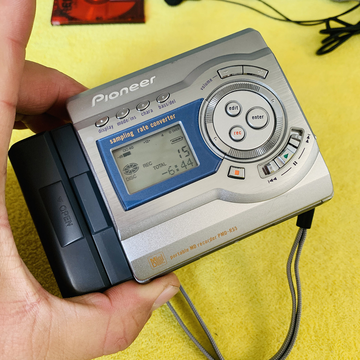 Pioneer/先锋高品质MD随身听 声音厚重好听 颜值在线轻微使用痕迹