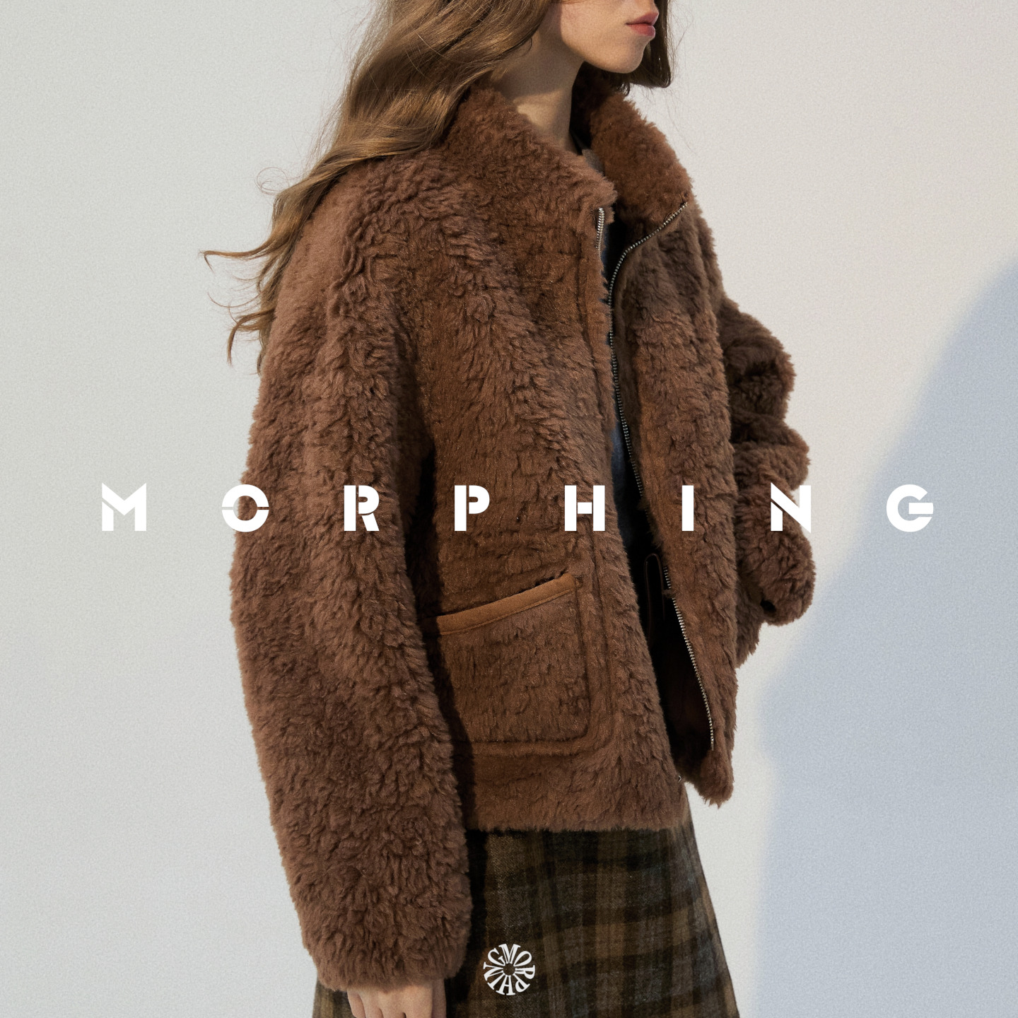 茉斐MORPHING冬季绵羊毛混纺巴恩风翻领羊羔毛休闲宽松外套女
