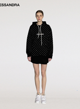 设计师 LE ALESSANDRA 黑白粉满钻Oversize宽松连帽卫衣秋冬女