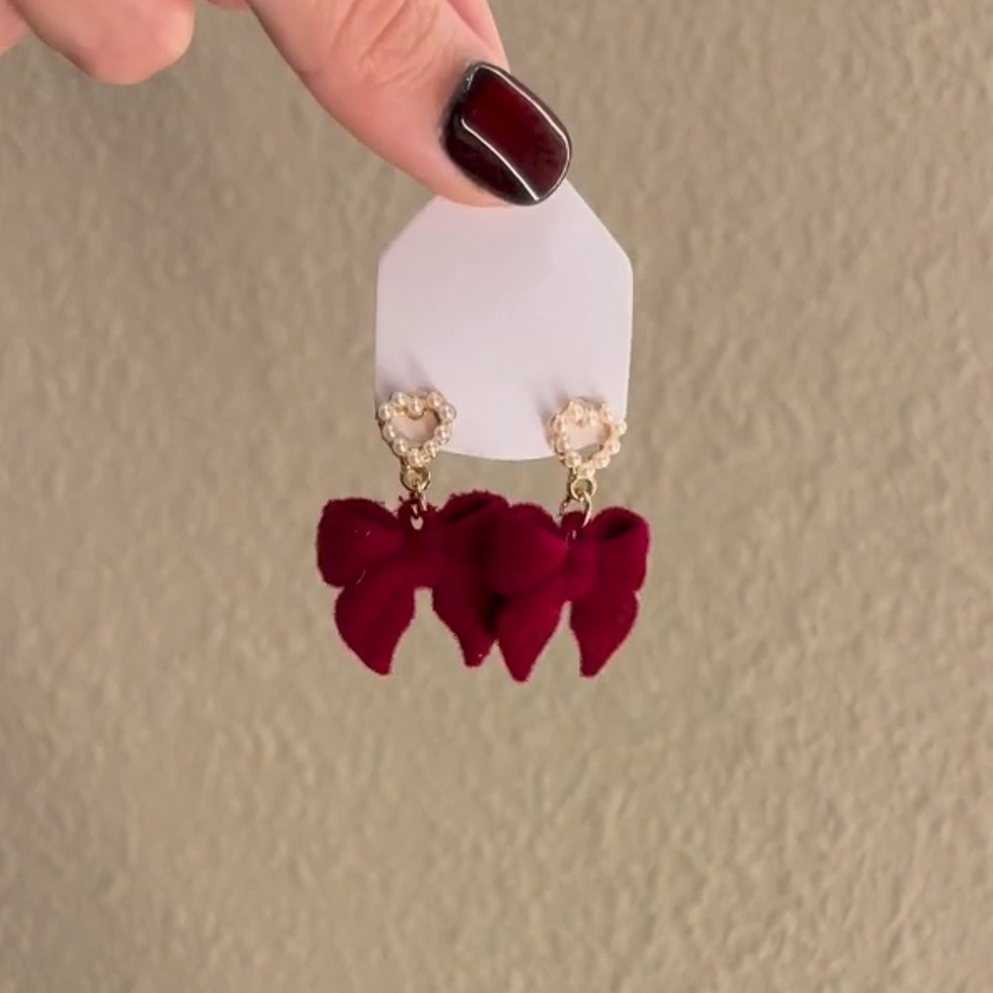 法式复古酒红植绒蝴蝶结爱心仿珍珠女2026新款高级感耳环甜美耳饰,饰品/流行首饰/时尚饰品新,耳钉,淘宝优惠券,粉丝福利购,淘宝优惠卷