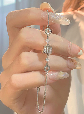 女轻奢高级小蛮腰抽拉手链