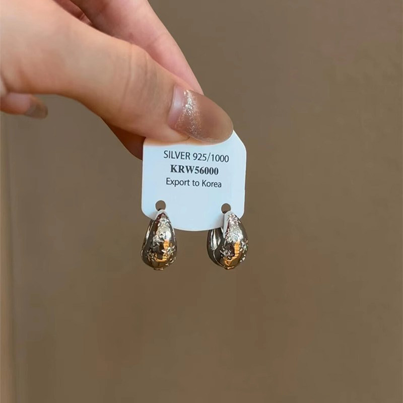 S925纯银法式银色月牙耳钉女轻奢小众设计高级感水滴耳环秋冬耳饰,饰品/流行首饰/时尚饰品新,耳钉,淘宝优惠券,粉丝福利购,淘宝优惠卷