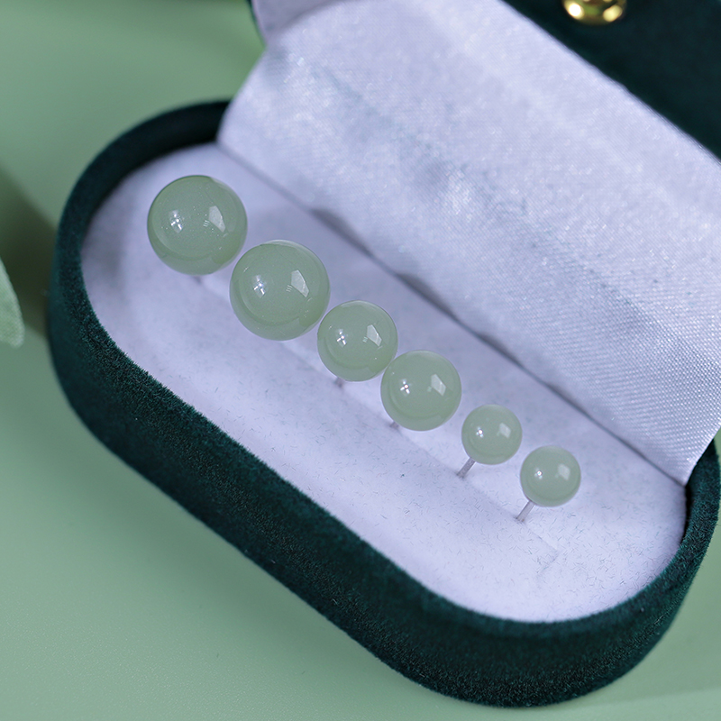 925纯银和田玉耳钉女碧玉石耳饰小众设计感复古耳环2024年新款潮