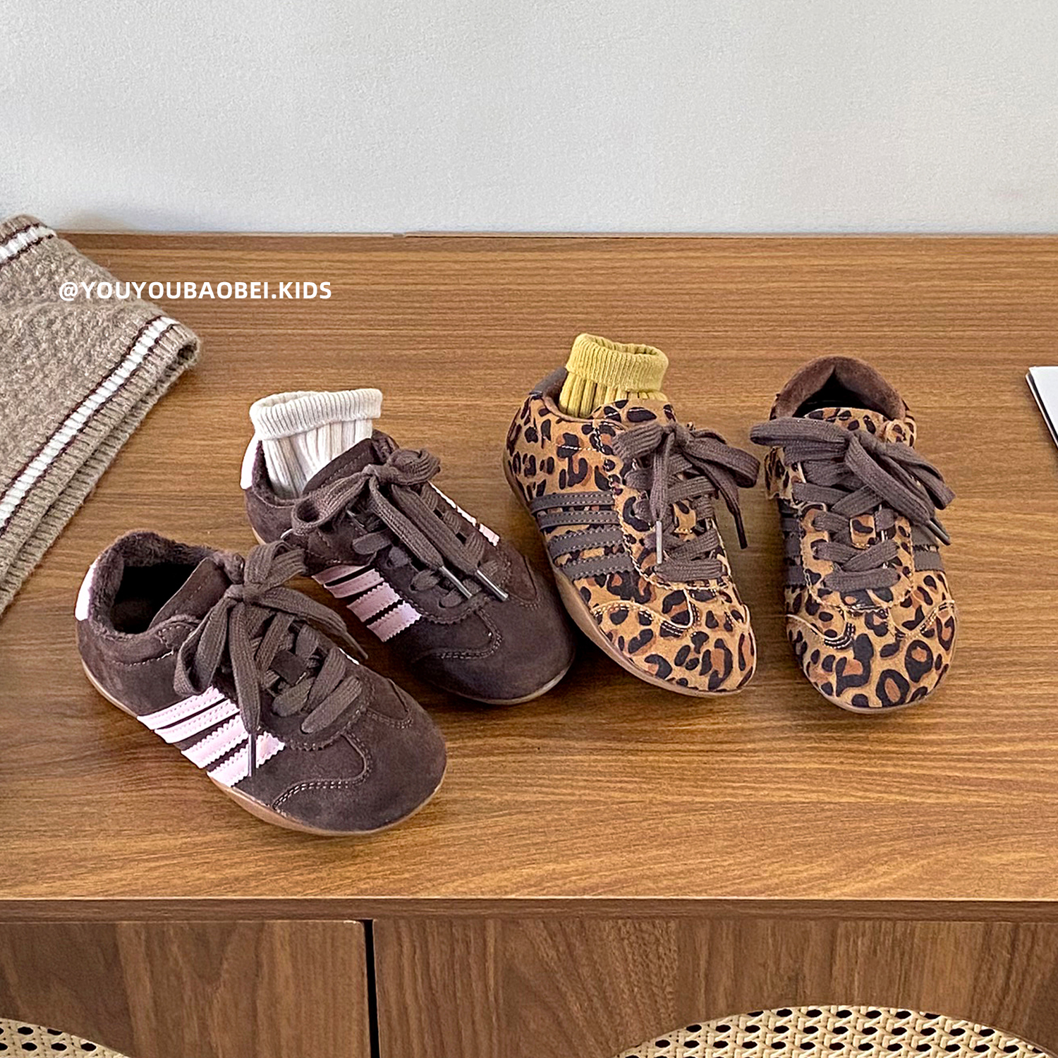 侧边魔术贴穿脱豹纹时尚洋气