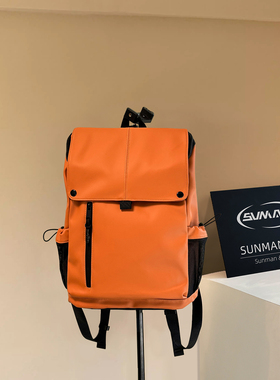 大容量双肩背包中性风防泼水轻便学生书包女户外短途旅行登山包男