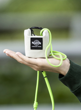 迷你小挎包小众高级感耳机包mimi单肩斜挎小包零钱包户外背包挂包