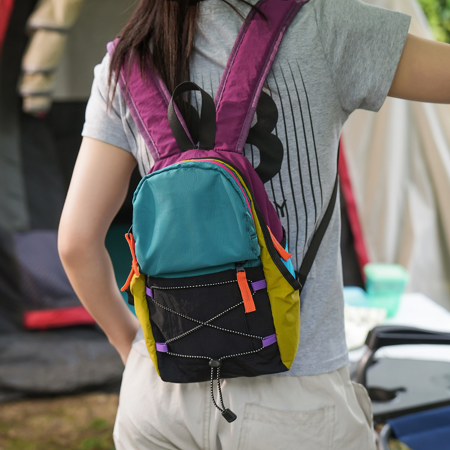 拼接撞色登山包野餐包户外徒步爬山小书包女轻便运动双肩包小背包