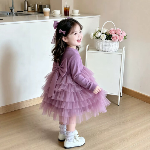 女童大蝴蝶结连衣裙2026秋季新款儿童好看纯色公主裙女宝宝蛋糕裙