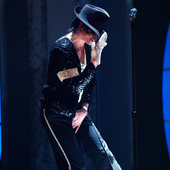 迈克尔杰克逊演出舞蹈比利金珍同款 夹克太空步表演霹雳亮片街舞服