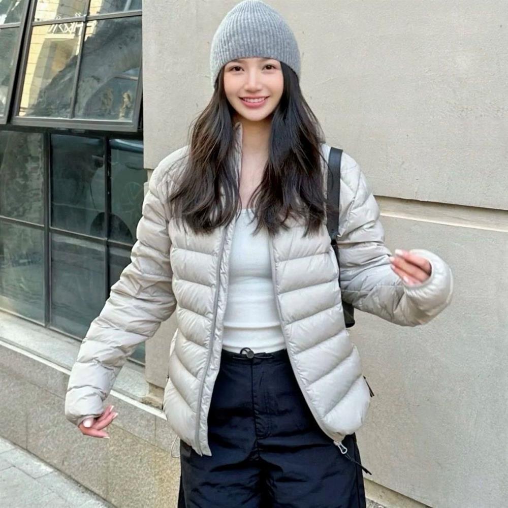 新款2025轻薄棉衣羽绒保暖短款棉袄外套连帽百搭女装排骨棉服复古