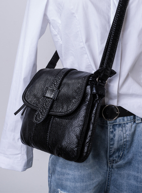 包包2026新款潮时尚斜挎包单肩包软皮百搭女士迷你小方包质感女包