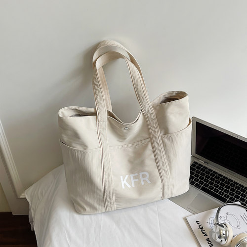 大容量通勤托特包纯色休闲单肩包