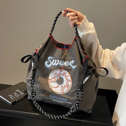 日系ballchain新款甜甜圈购物袋