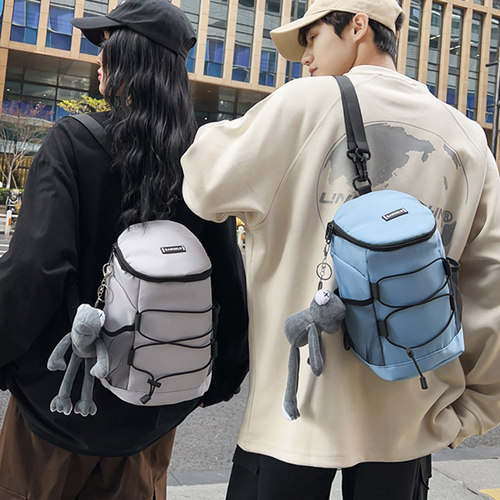 斜挎双肩男女同款休闲大容量胸包