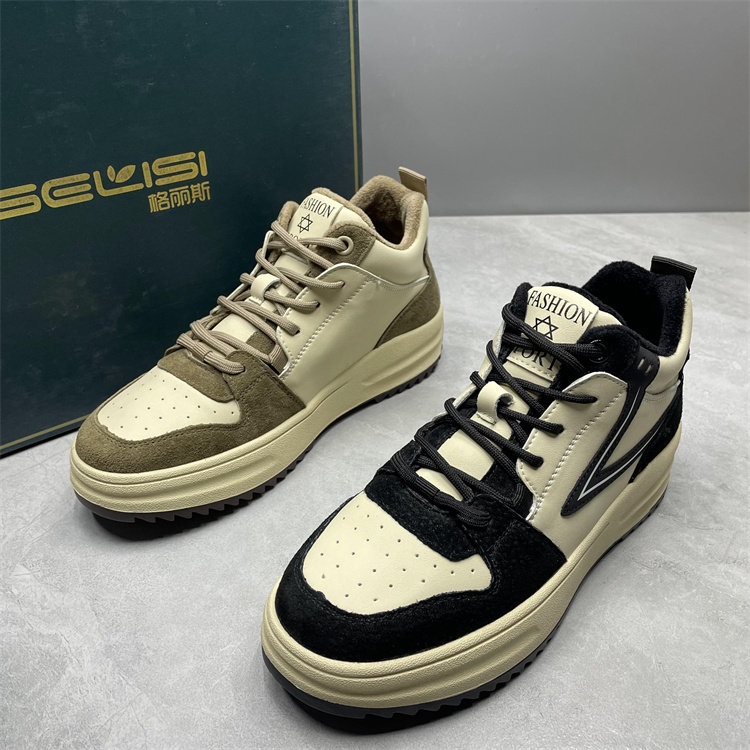 其他系带高帮加绒板鞋