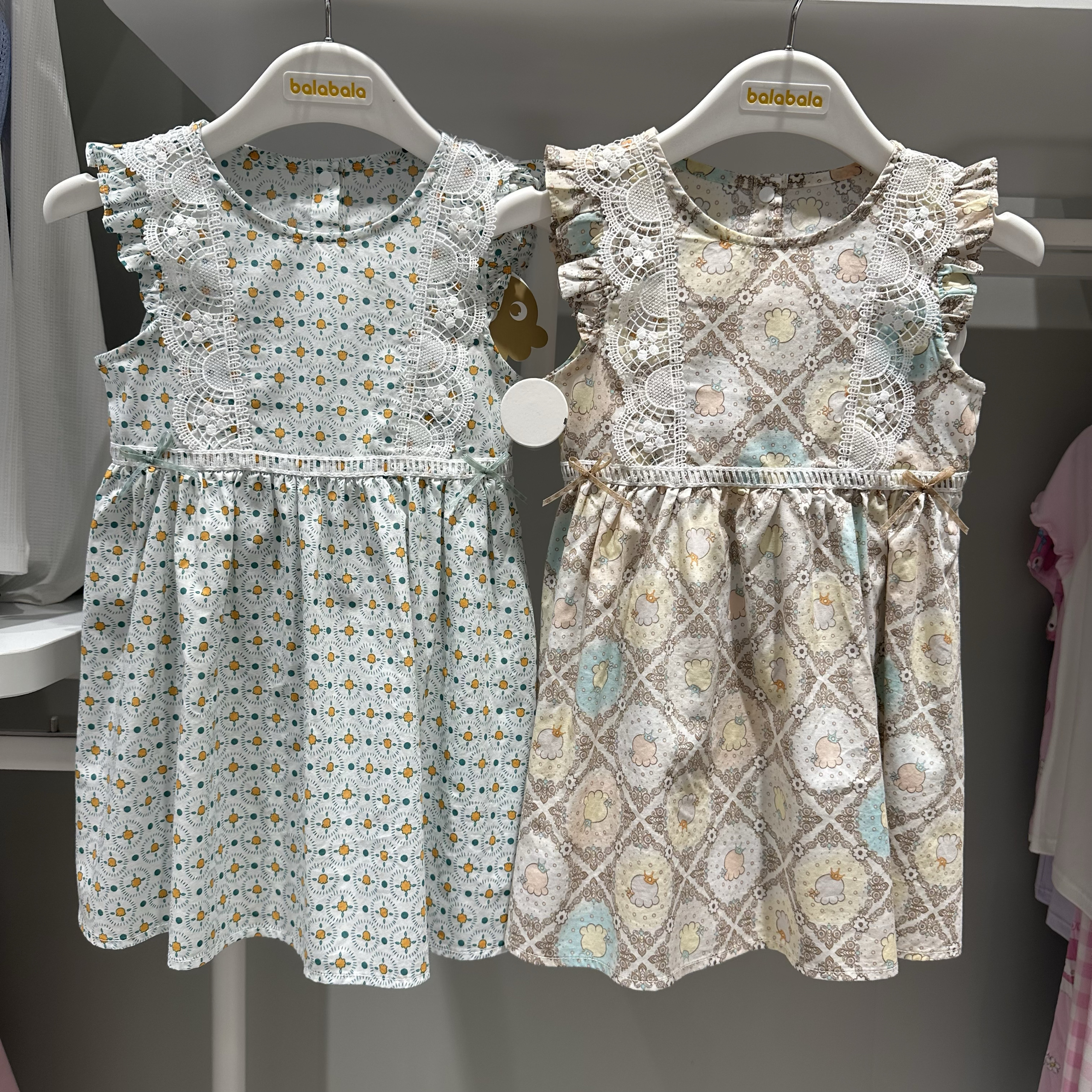 断码5折巴拉巴拉专柜2025年夏款女婴幼小童连衣裙200225111005