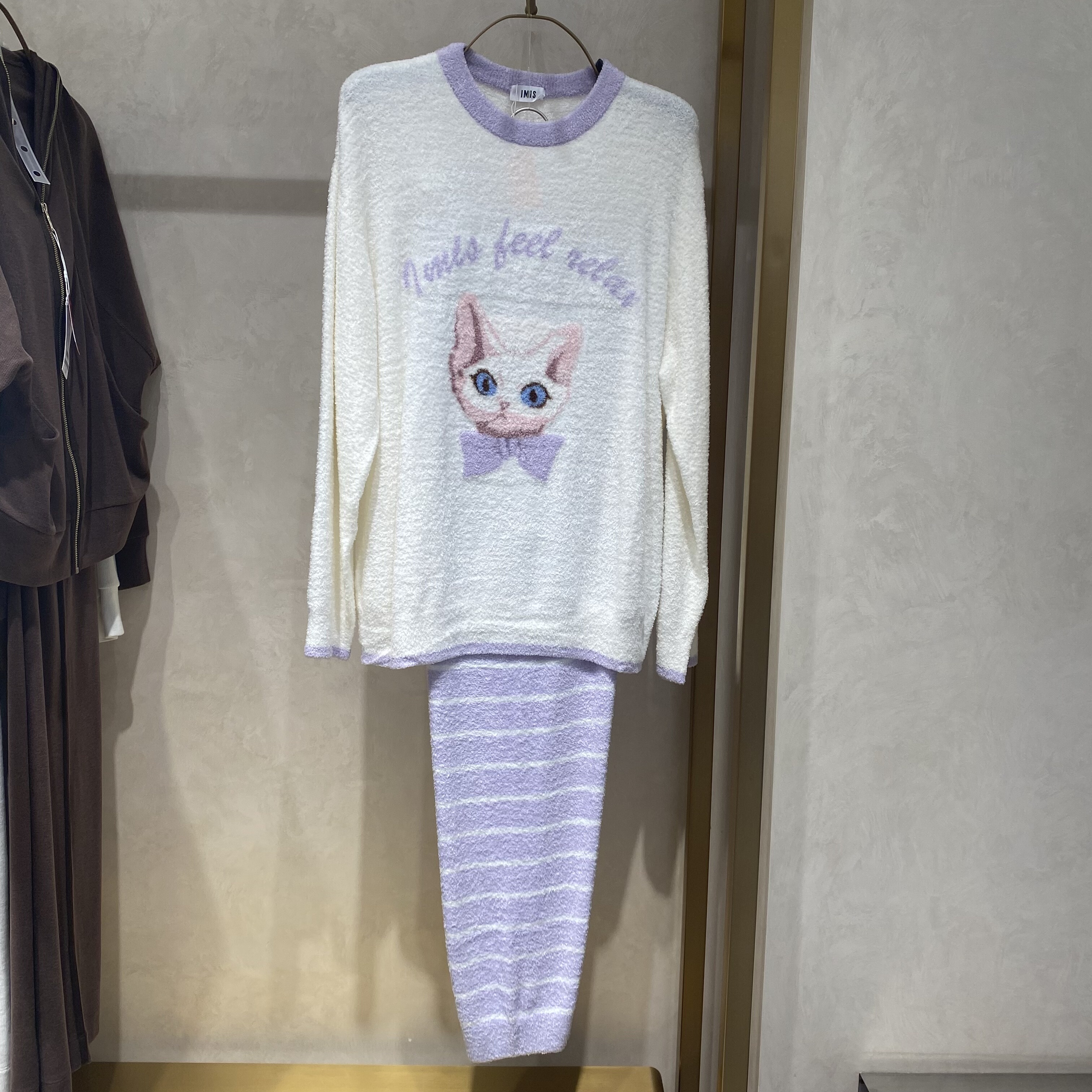 IM46BUD1爱美丽德文撸猫绒-小白套头长袖长裤女秋冬家居服799