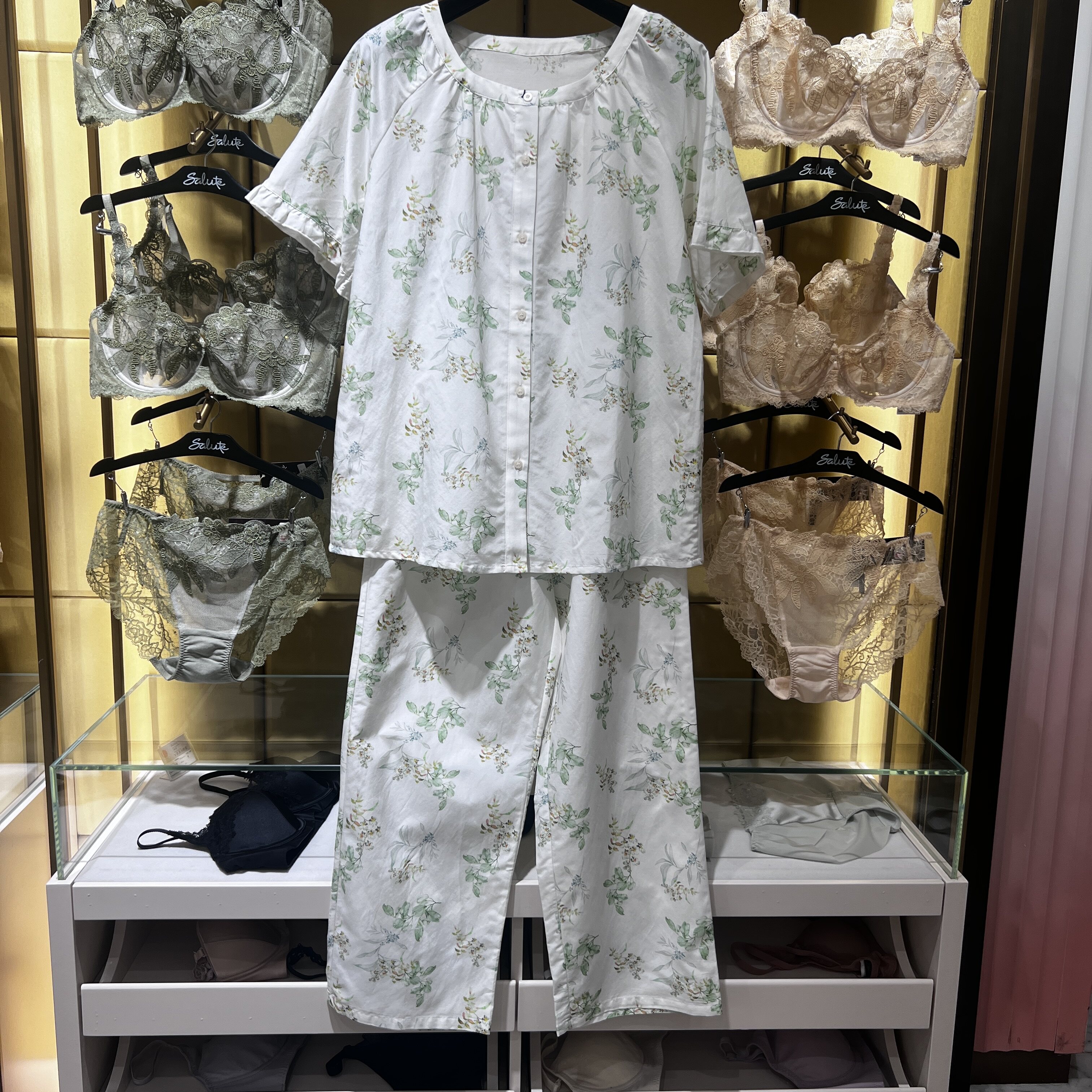 华歌尔WD20A6女式26新款桑亲肤透气短袖分体家居服套装1399