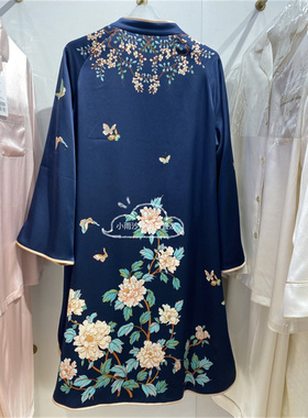 爱慕高端 皇锦真丝印花蚕丝填充藤蔓牡丹HJ21471开襟长袖厚款女士