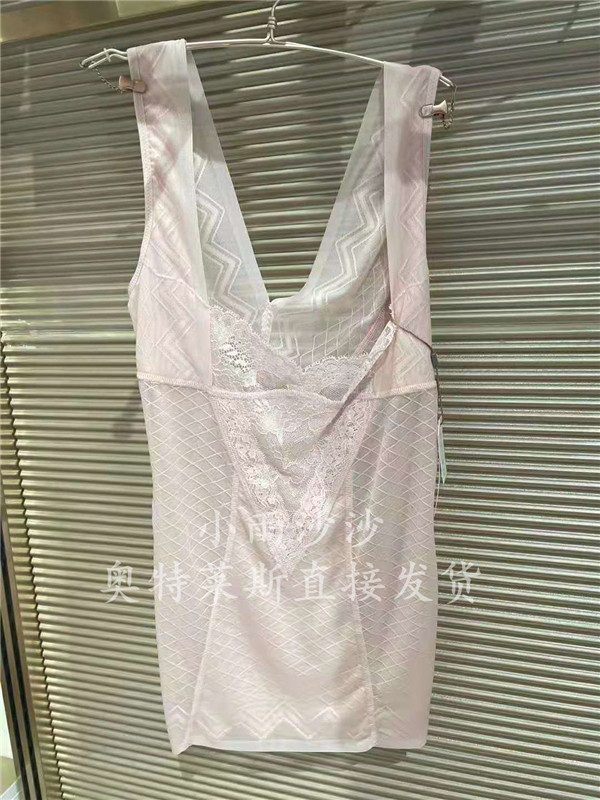 专柜正品爱慕LACLOVER LC35KM1塑身系列女士内衣打底塑身衣