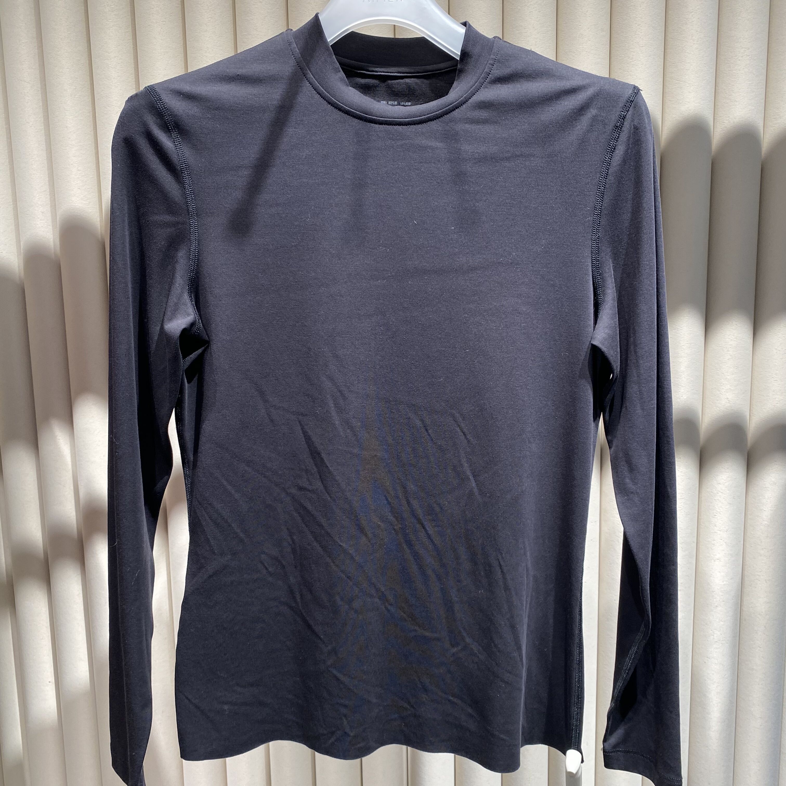 AM728852爱慕秋冬绵柔小圆领女士保暖打底长袖上衣399