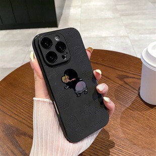 自带镜头膜iPhone16pro手机壳适用苹果16蜡笔小新17防尘网14promax卡通动漫16plus小羊皮13防摔12镭射保护套