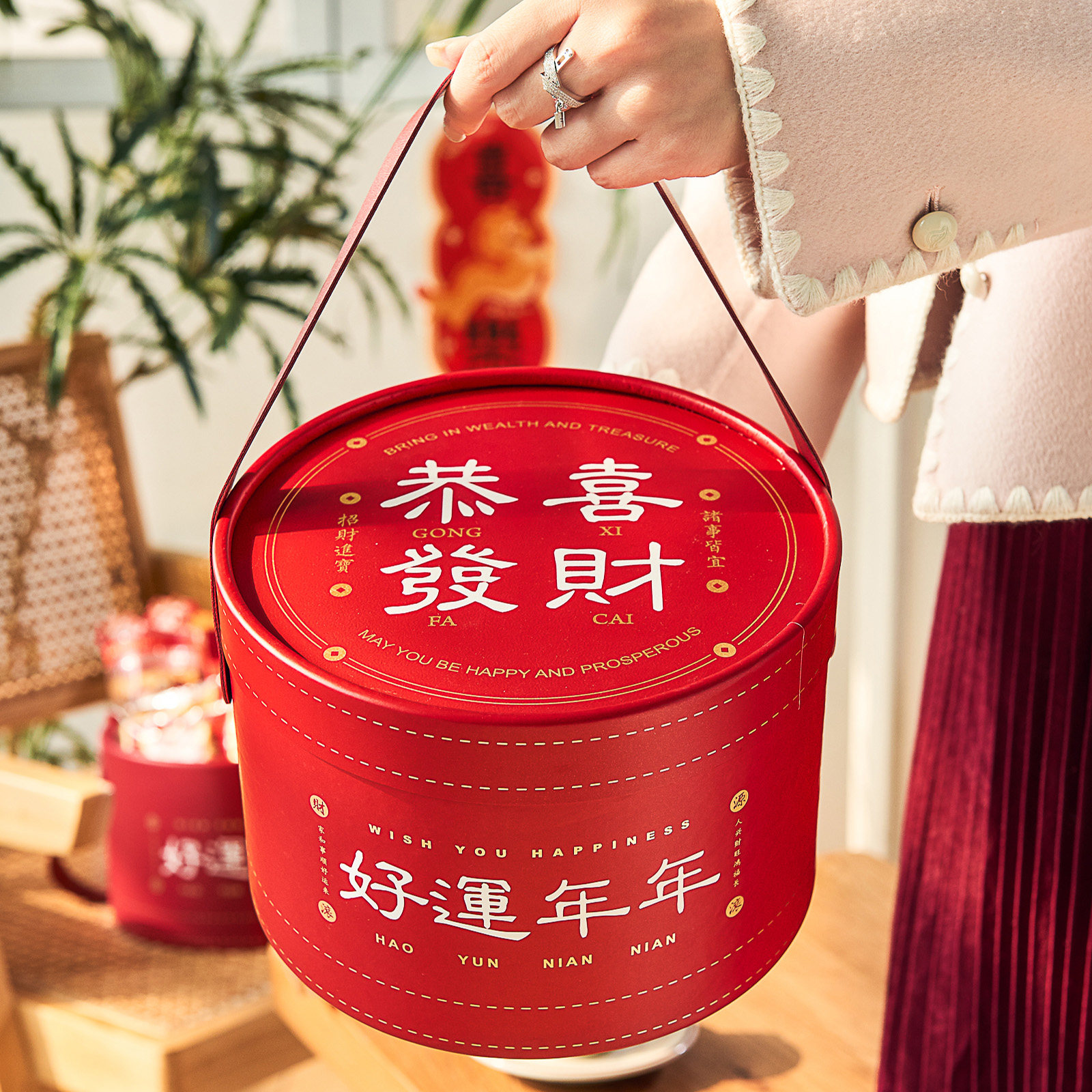 2025新年马年礼盒包装春节手提年货零食抱抱桶过年礼品礼物空盒子,包装,礼品盒,淘宝优惠券,粉丝福利购,淘宝优惠卷