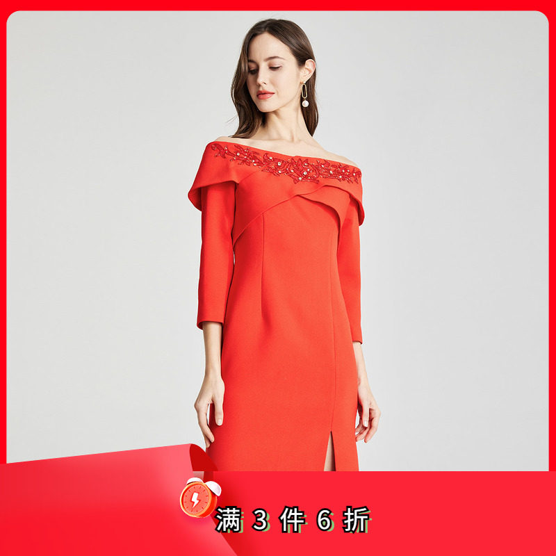 斯尔丽2021年瑟俪春季新款一字肩女王范婚宴礼服款下摆开叉连衣裙
