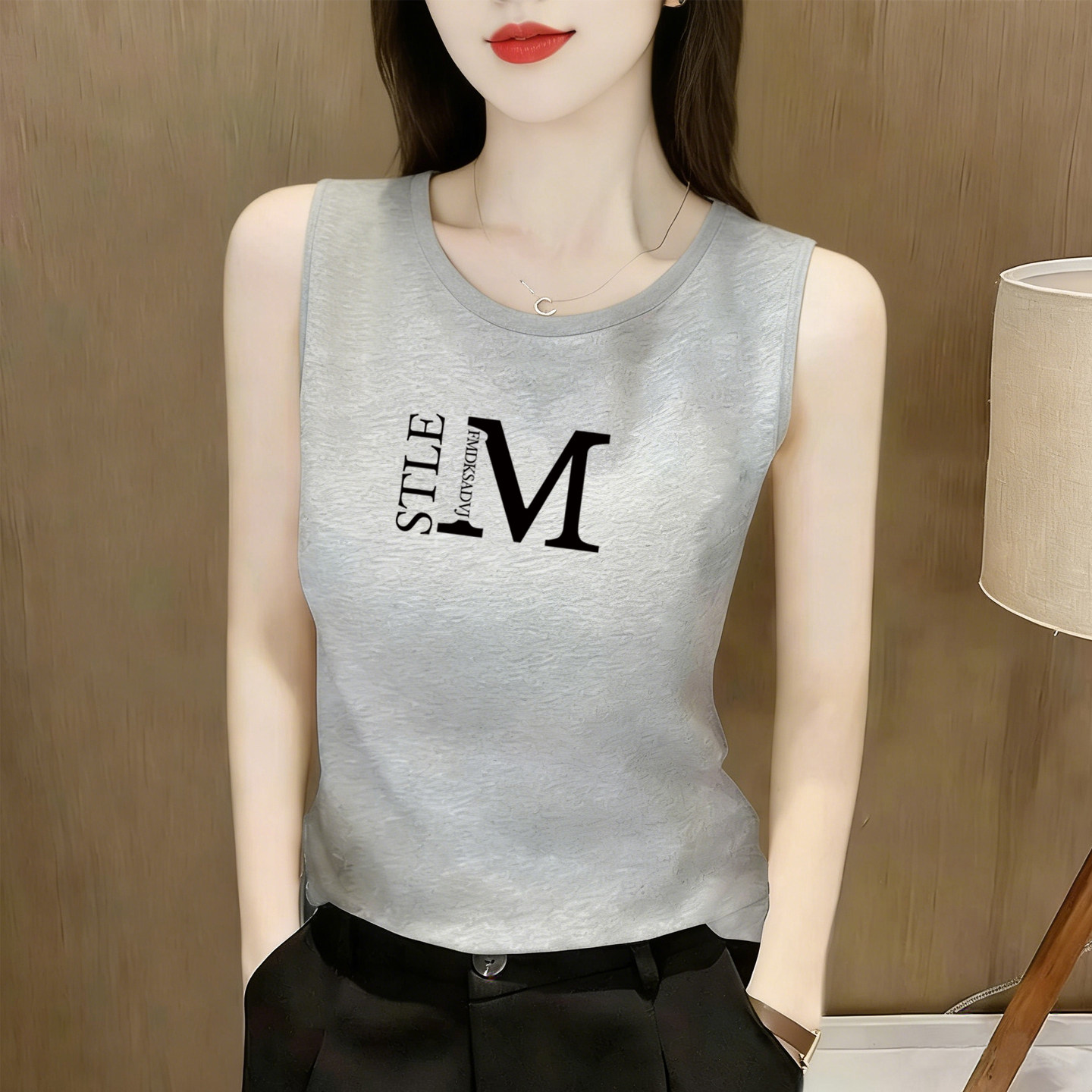 时尚字母印花吊带背心女打底上衣