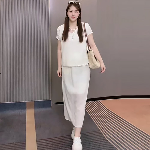 设计感拼接假两件上衣半身裙套装