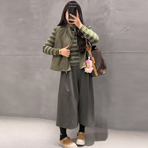 复古麂皮绒马甲条纹打底衫上衣女