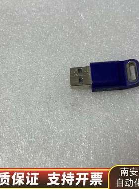 蓝色USB闪存盘，无划痕。容量16G，USB2.0接询价