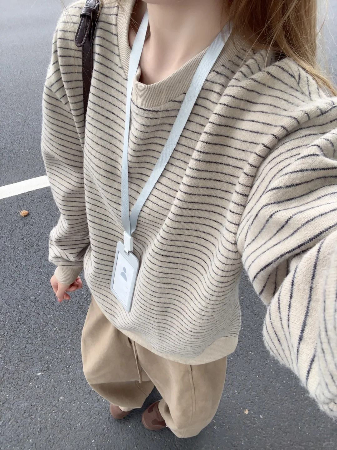 美式复古撞色条纹圆领卫衣女秋冬季新款宽松显瘦休闲长袖上衣套头
