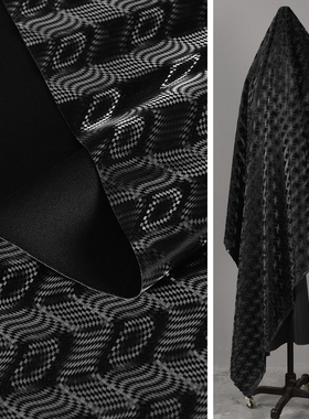 黑色3D动态水波纹PU皮 金属光泽感弹力挺括科技风演出服时装布料