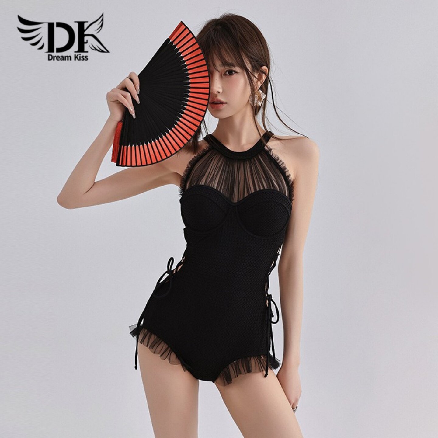 DK游泳衣女2026新款连体小胸性感