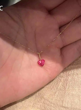 简约红色爱心锆石吊坠项链配饰女小众设计颈链气质通勤百搭锁骨链