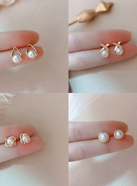 高档珍珠耳钉2025年新款迷你小耳环女复古气质耳环精致简约耳饰品