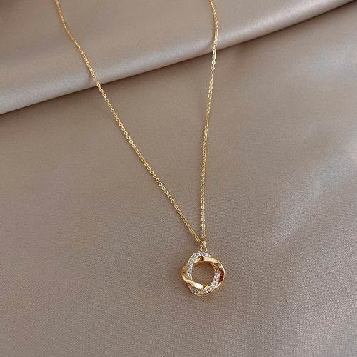 微镶玫瑰花环项链女小众锁骨链2026新款爆款轻奢高级感毛衣链配饰
