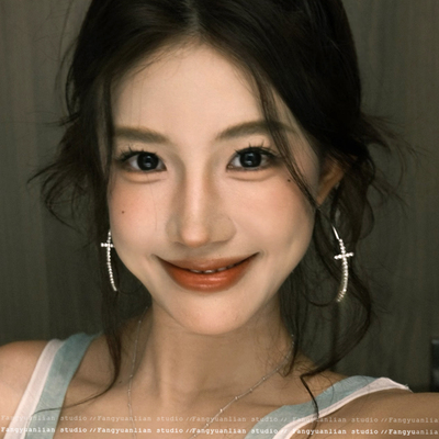 辣度拉满 夸张闪钻十字架圈圈耳环女小众设计感耳钉辣妹个性耳饰