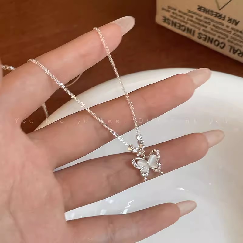 精灵来信爆款银色蝴蝶项链女小众设计清冷感锁骨链精致高级感配饰