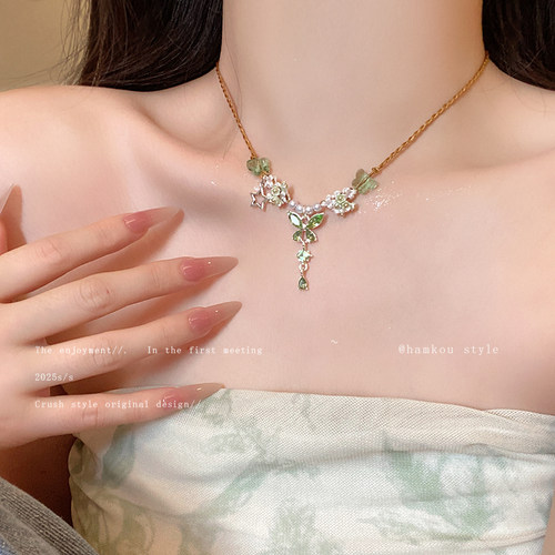 幻彩蓝小蝴蝶手编绳项链女海水蓝夏天配饰2026新款爆款冷清系饰品