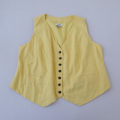 V领工字型马甲宽松单排扣坎肩