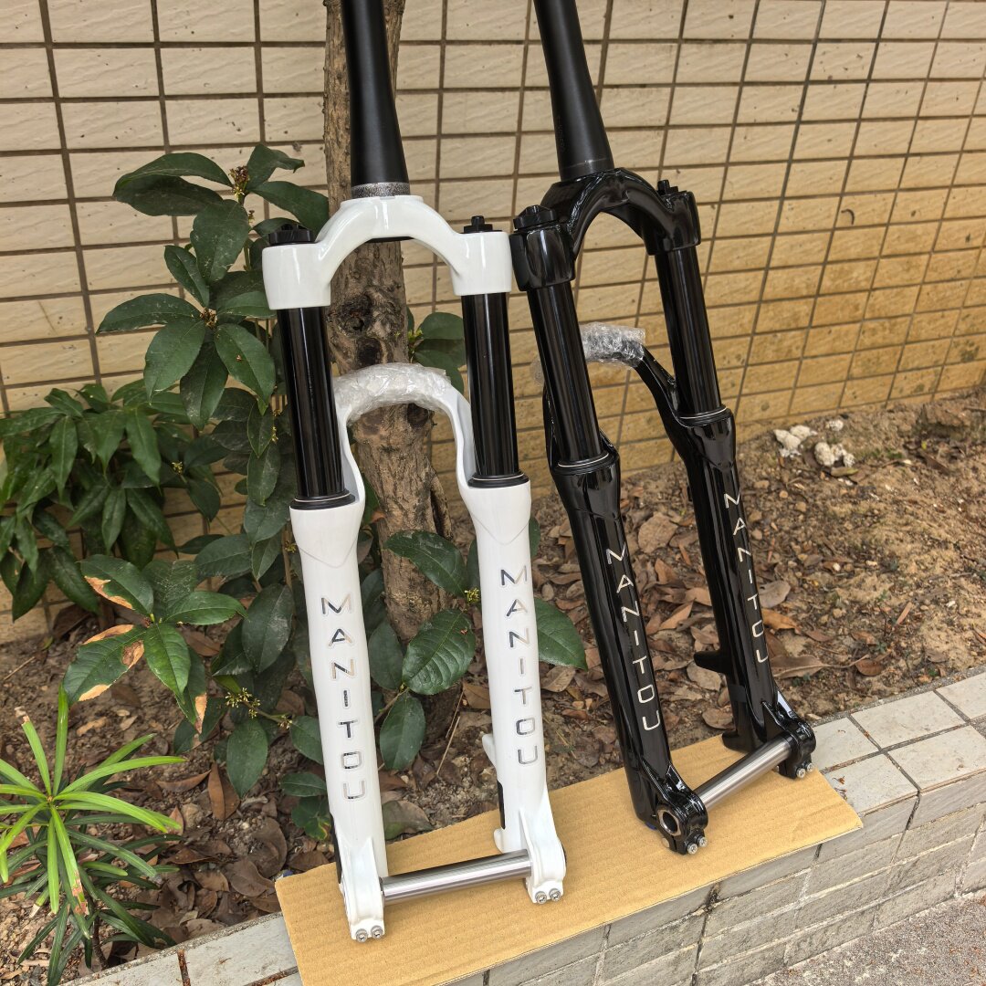 MANITOU马尼托CIRCUS EXPERT马戏团26寸土坡前叉自行车气叉110*20