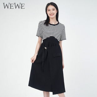 女装 WEWE 新品 条纹黑白撞色高腰松紧休闲连衣裙 唯唯夏季 经典