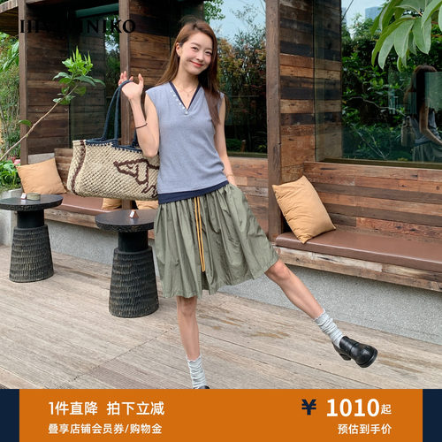 IIIVIVINIKO2026夏季新款撞色抽绳A字短裤女M620801059E