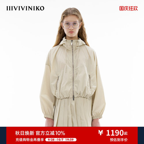 宽松运动连帽外套IIIVIVINIKO