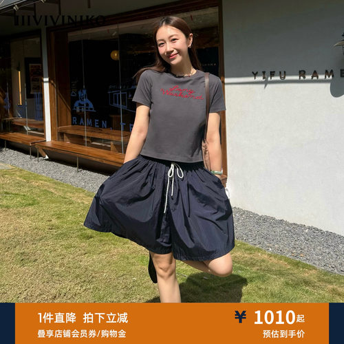 IIIVIVINIKO2026夏季新款休闲撞色抽绳A字短裤女M620801059E